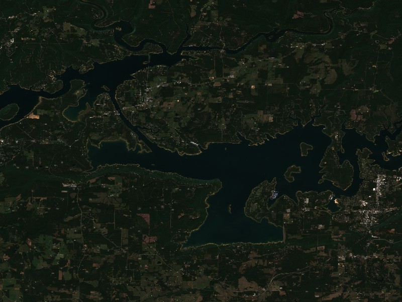 Copernicus Sentinel-2 true-color satellite capture of Greers Ferry Lake